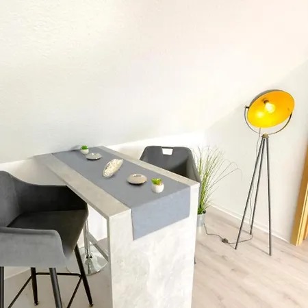 2,5-zimmer Inkl Arbeitsplatz, Wlan & Free Netflix, Amazon-free Parken Vollausgestattete Wohnung, 24h Check In