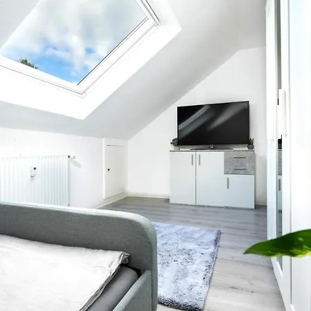 Lejlighed 2,5-zimmer Inkl Arbeitsplatz, Wlan & Free Netflix, Amazon-free Parken Vollausgestattete Wohnung, 24h Check In *