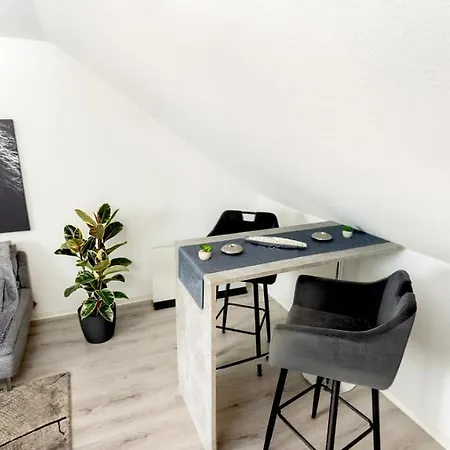 2,5-zimmer Inkl Arbeitsplatz, Wlan & Free Netflix, Amazon-free Parken Vollausgestattete Wohnung, 24h Check In