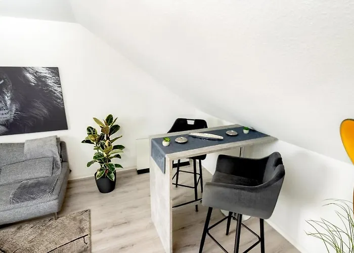 2,5-zimmer Inkl Arbeitsplatz, Wlan & Free Netflix, Amazon-free Parken Vollausgestattete Wohnung, 24h Check In